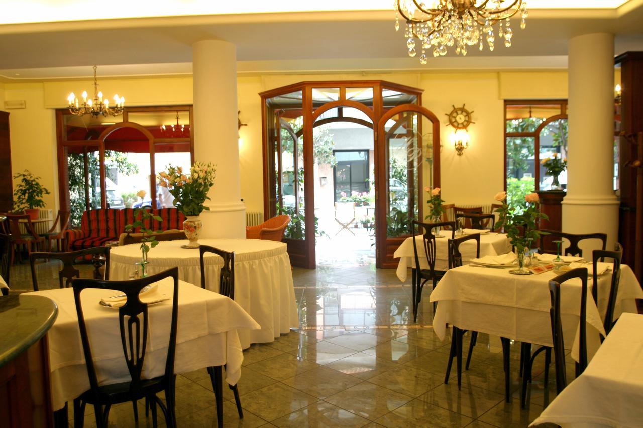 Hotel Pescetto Альбенга Экстерьер фото
